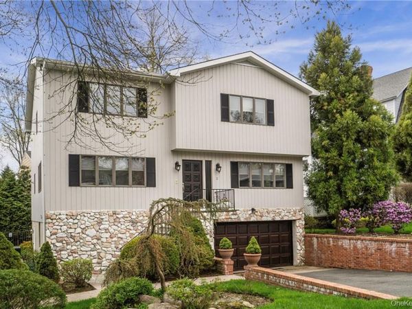 2 Beaver Landing , Harrison, NY 10528