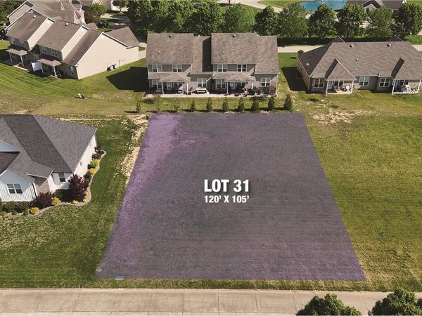 16 Carolyn Way, Culloden, WV 25510