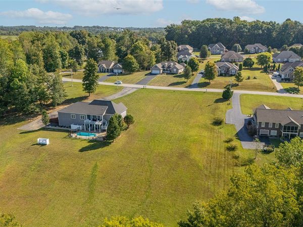 726 Megan Lane, Glasgow, KY 42141