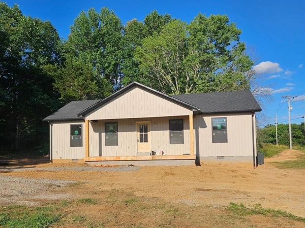 1274 Lambert Road , Scottsville, KY 42164