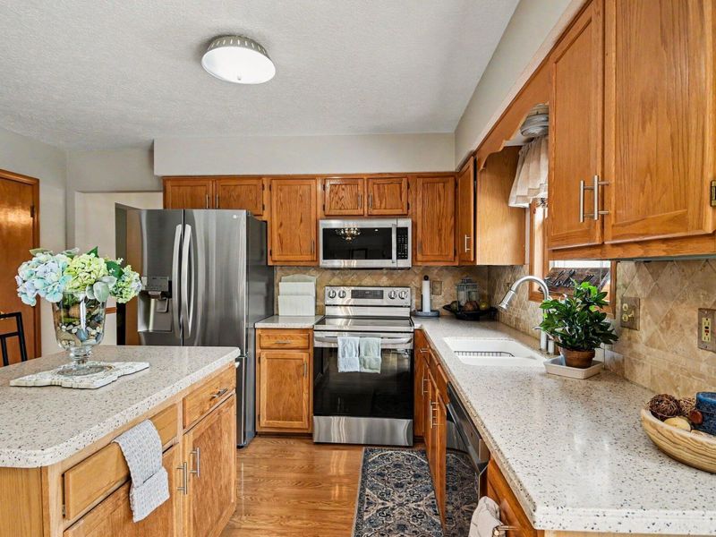 98 Gayle Drive, Pickerington, OH 43147 Photo 21