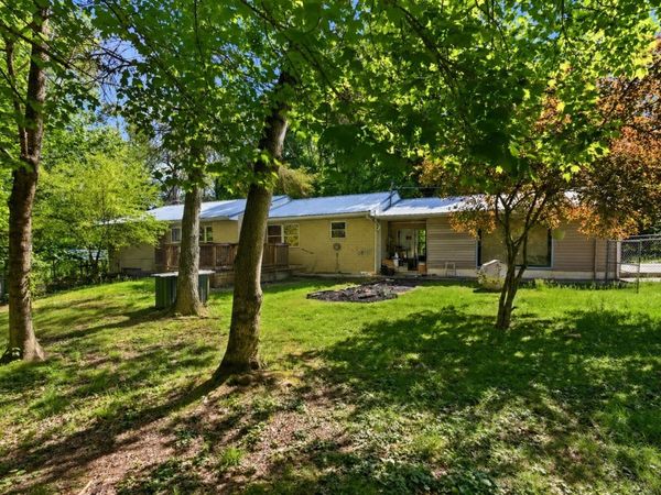135 Peach Tree Cir , Wartburg, TN 37887