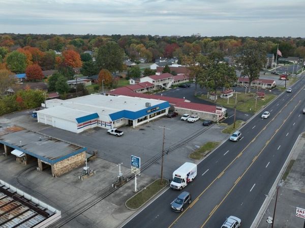 512 S 12th St , Murray, KY 42071