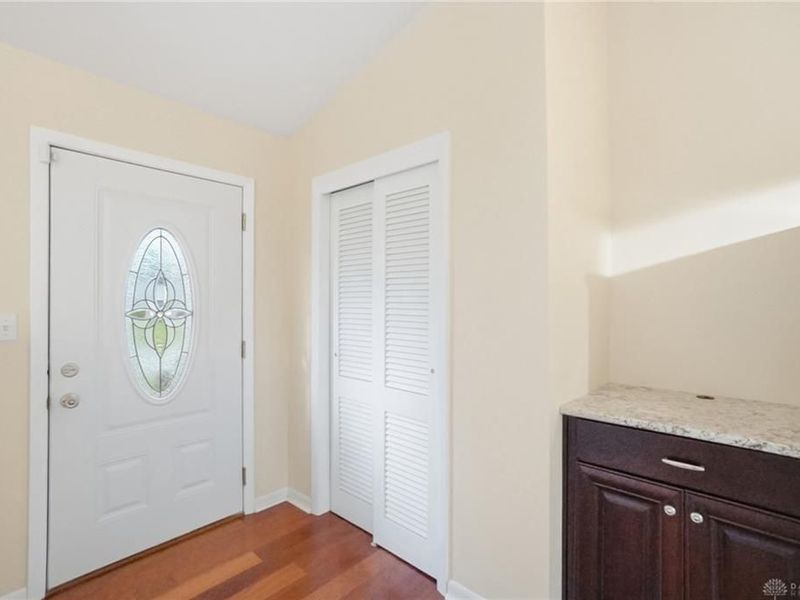 302 Jackson Lane, Middletown, OH 45044 Photo 6