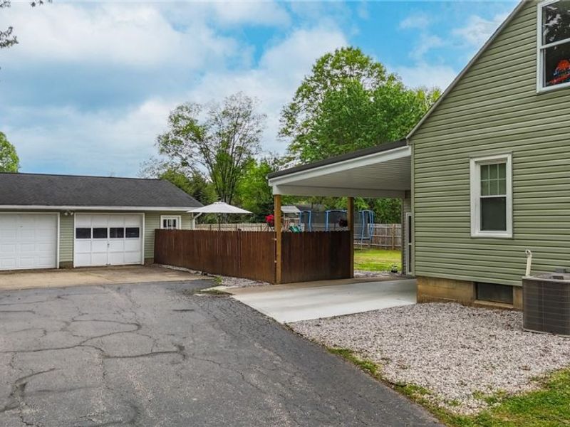 305 Masonic Park Road, Marietta, OH 45750 Photo 4