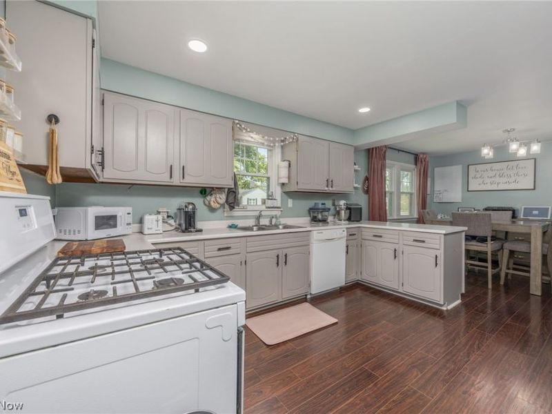 305 Masonic Park Road, Marietta, OH 45750 Photo 8