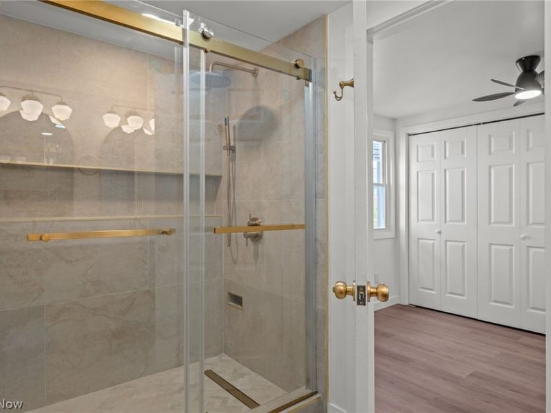 2276 W 41st Street , Cleveland, OH 44113 Photo 15