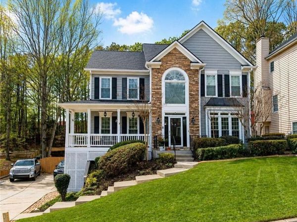 2370 Walnut Grove Way , Suwanee, GA 30024