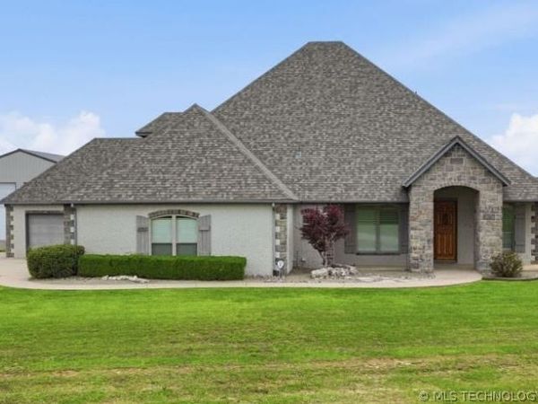 16802 S 11th West Avenue, Glenpool, OK 74033