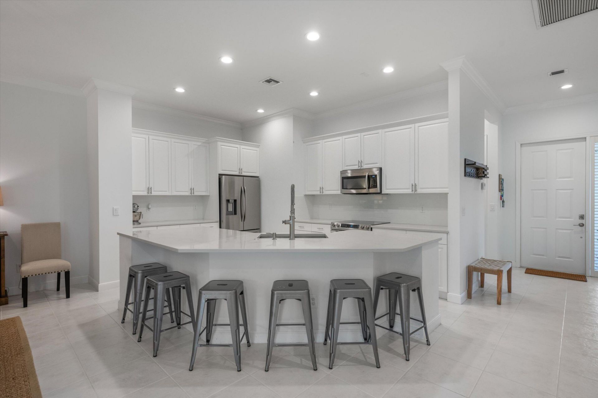 2920 Twin Oaks Way, Wellington, FL 33414 Photo