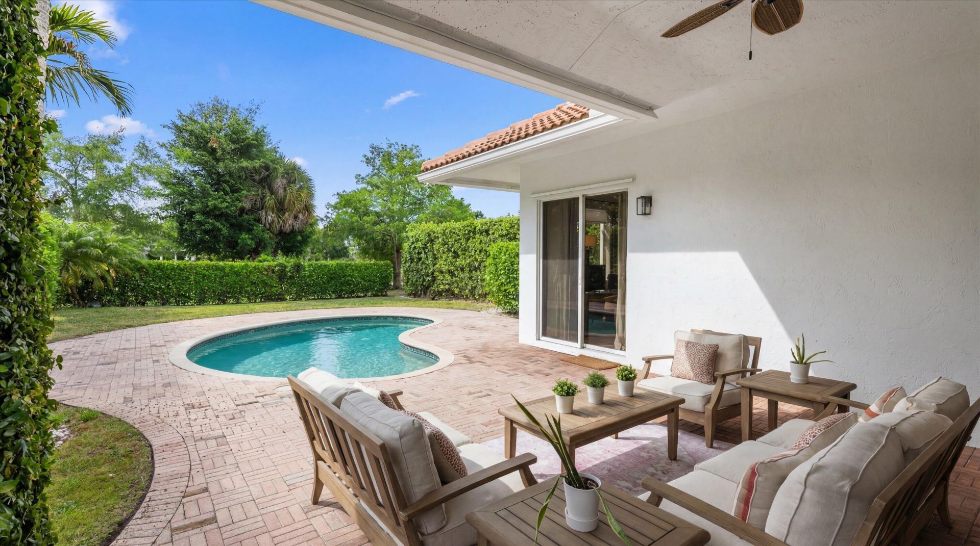 2920 Twin Oaks Way, Wellington, FL 33414 Photo