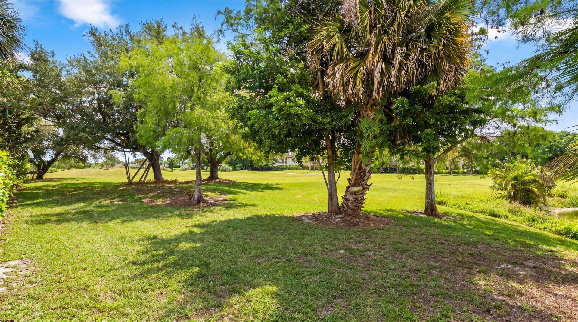 2920 Twin Oaks Way, Wellington, FL 33414 Photo