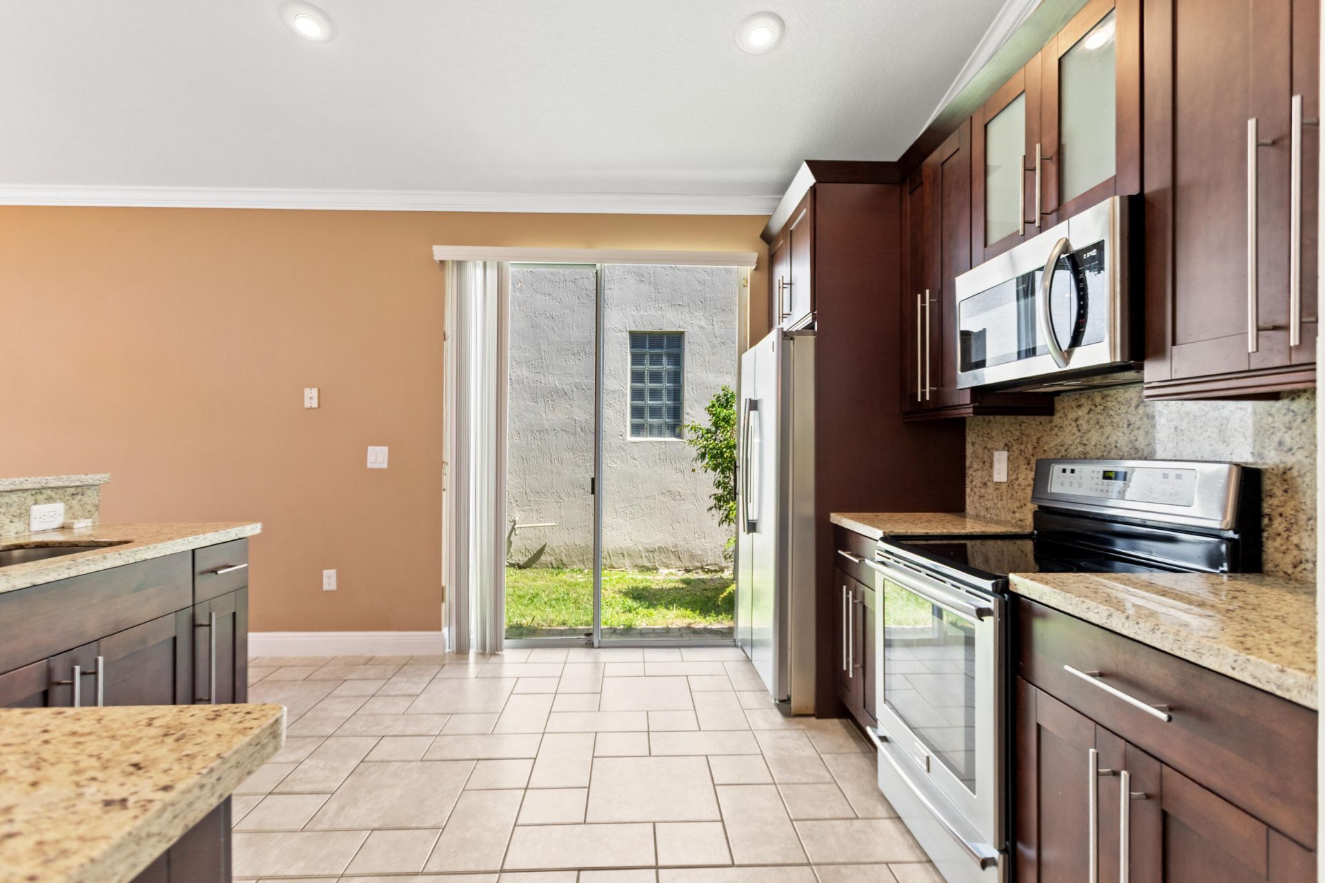 1178 NW 116th Avenue, Coral Springs, FL 33071 Photo