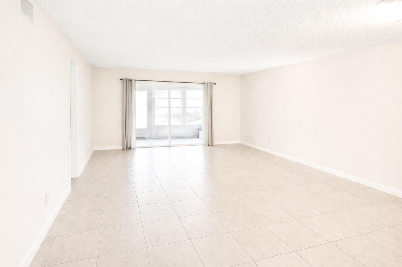 2800 Fiore Way, Unit 108, Delray Beach, FL 33445 Photo