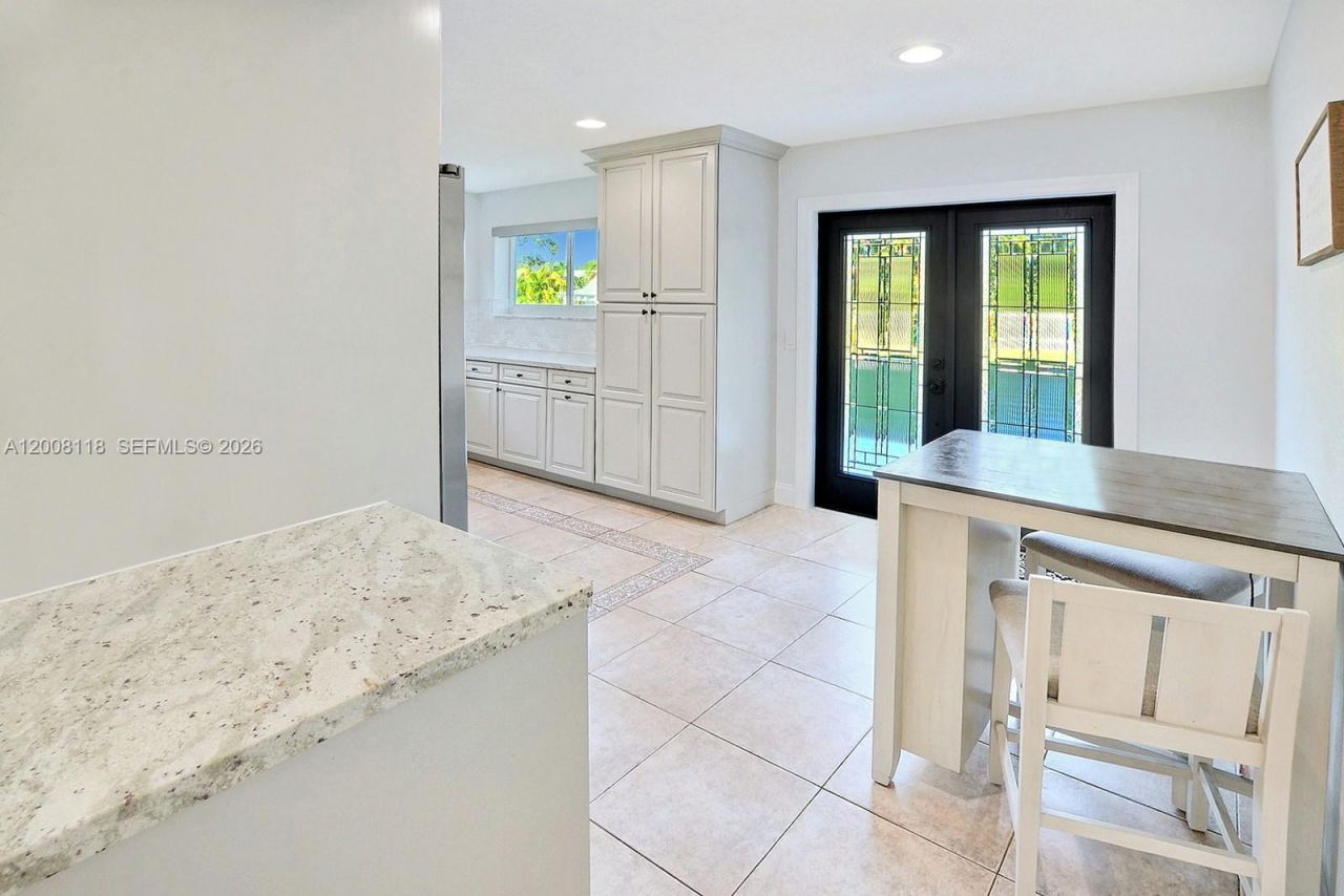 480 W Mount Vernon Dr, Plantation, FL 33325 Photo