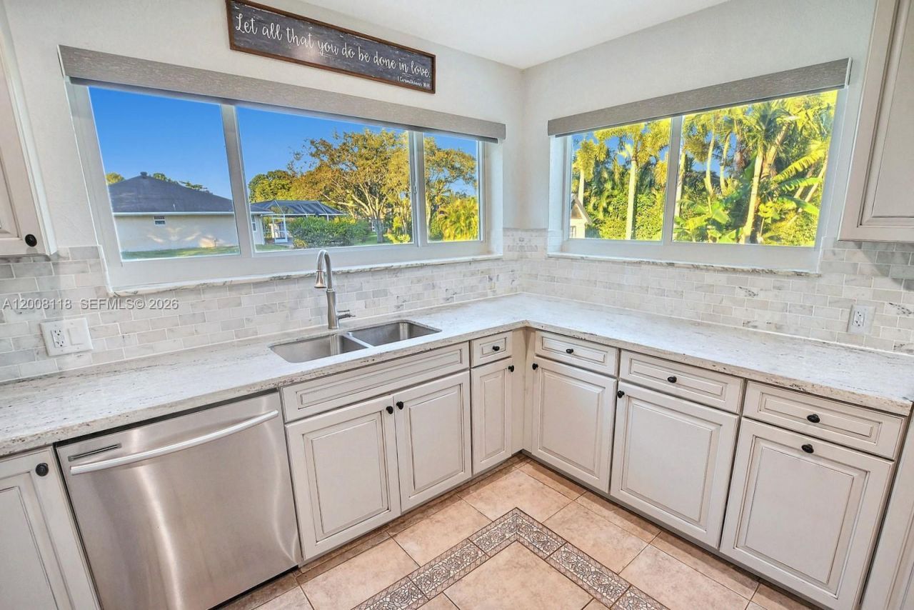 480 W Mount Vernon Dr, Plantation, FL 33325 Photo