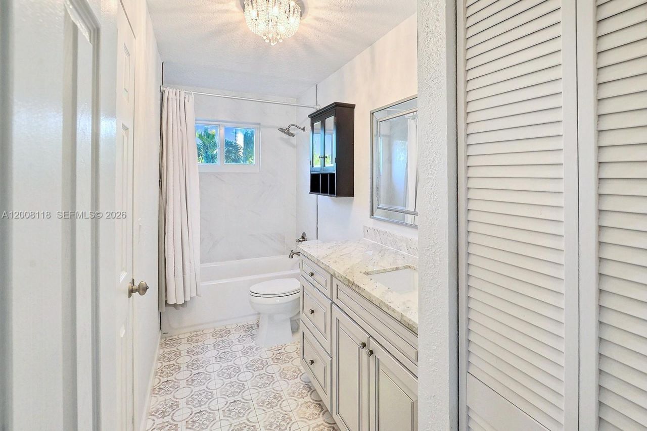 480 W Mount Vernon Dr, Plantation, FL 33325 Photo