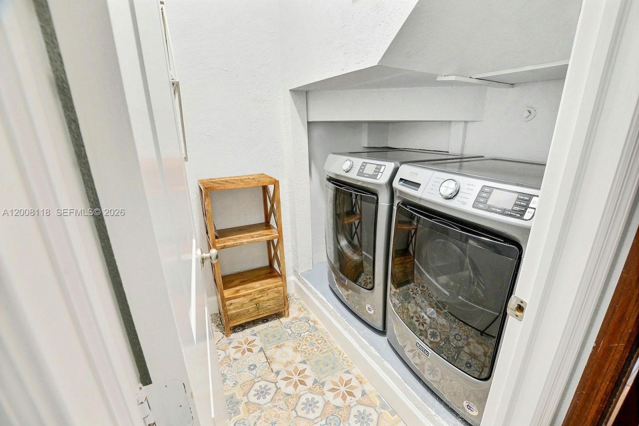 480 W Mount Vernon Dr, Plantation, FL 33325 Photo