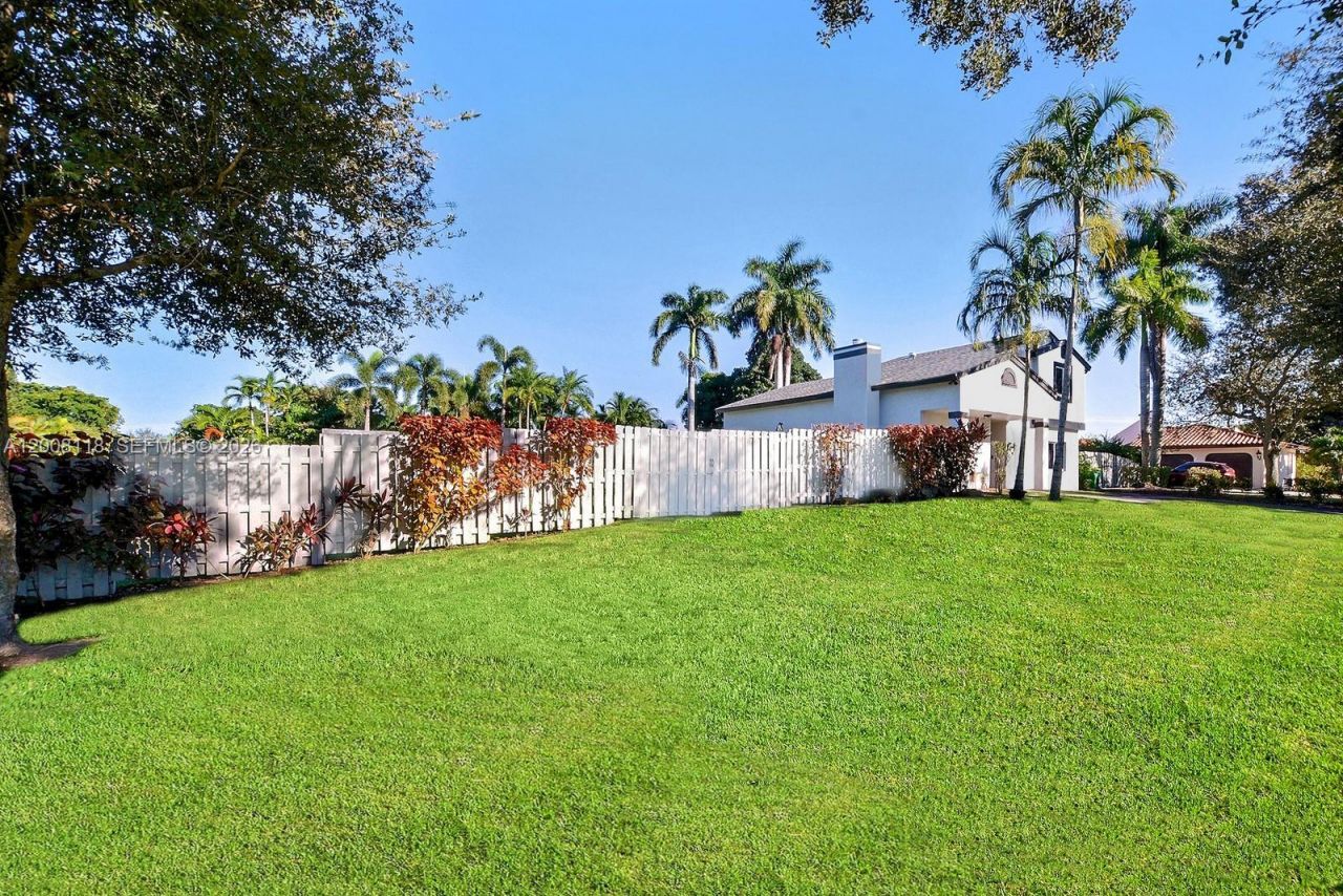 480 W Mount Vernon Dr, Plantation, FL 33325 Photo