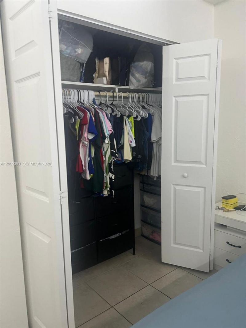 1245 W 24th St, Unit 121, Hialeah, FL 33010 Photo