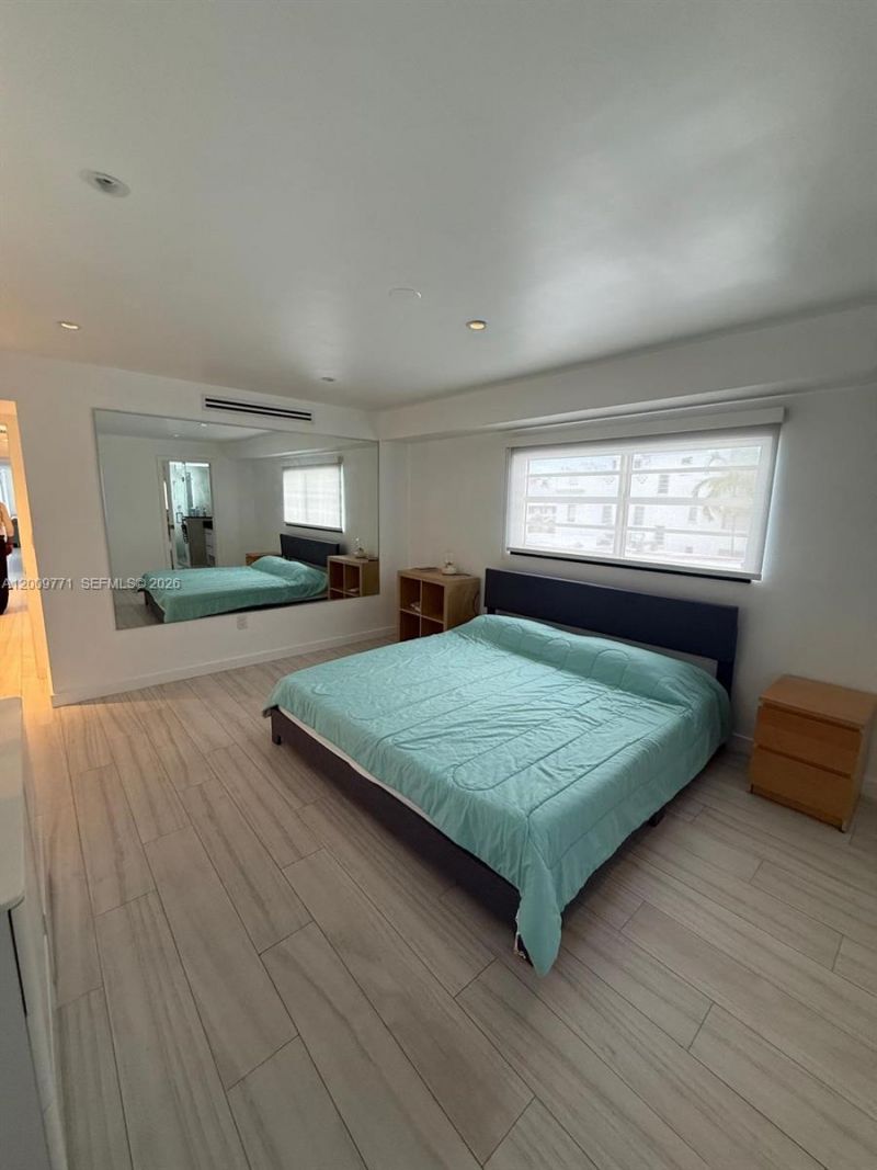 1150 Collins Ave , Unit 406, Miami Beach, FL 33139 Photo