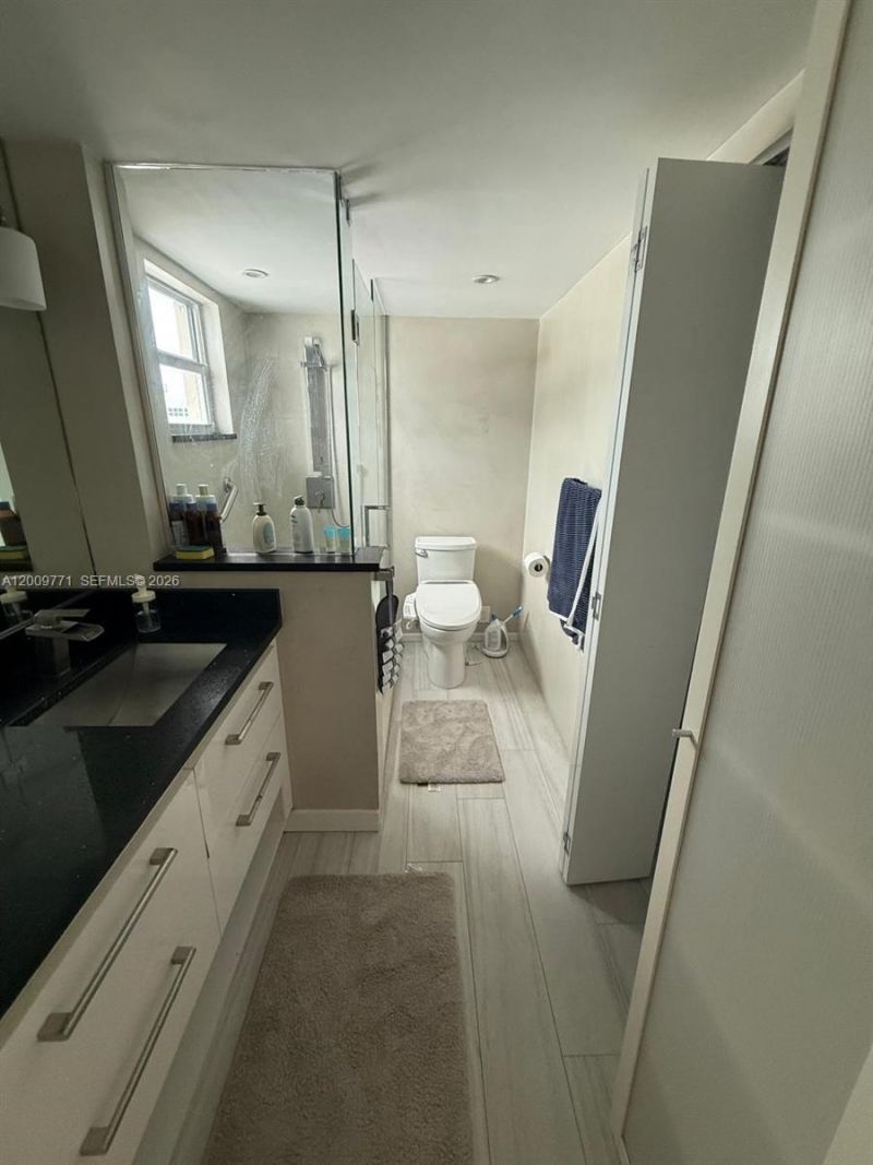 1150 Collins Ave , Unit 406, Miami Beach, FL 33139 Photo