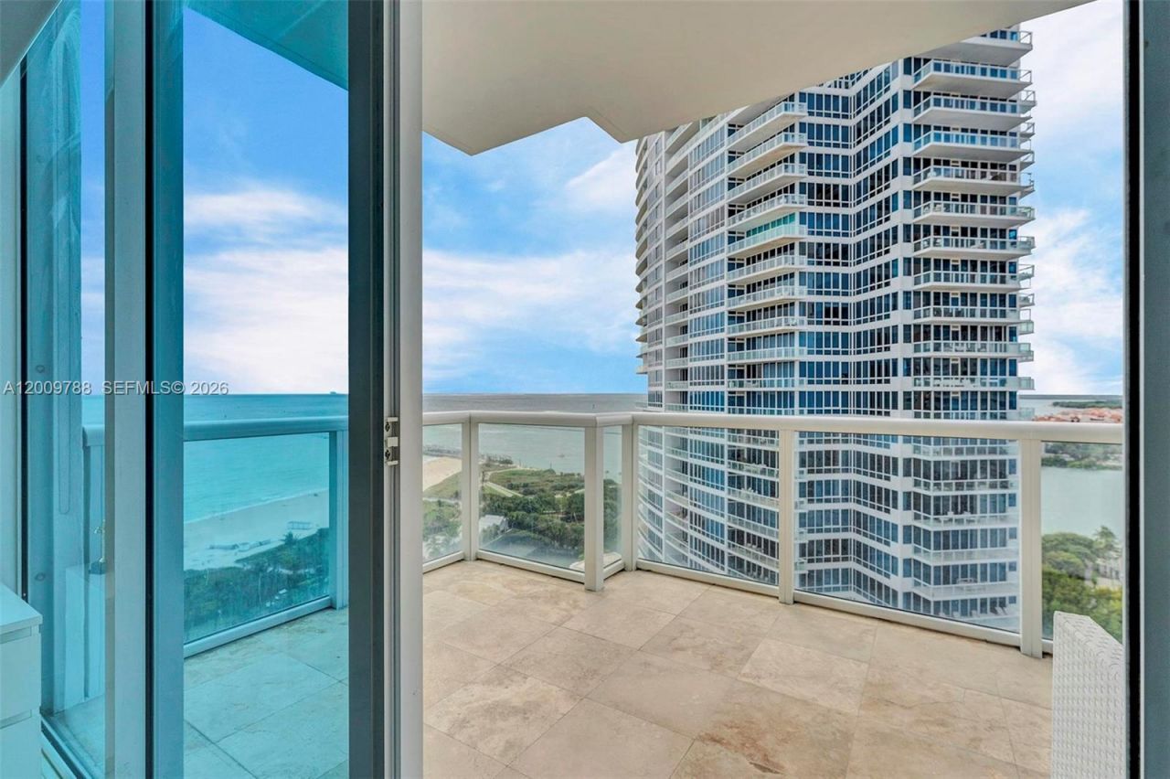 50 S Pointe Dr , Unit 2102, Miami Beach, FL 33139 Photo