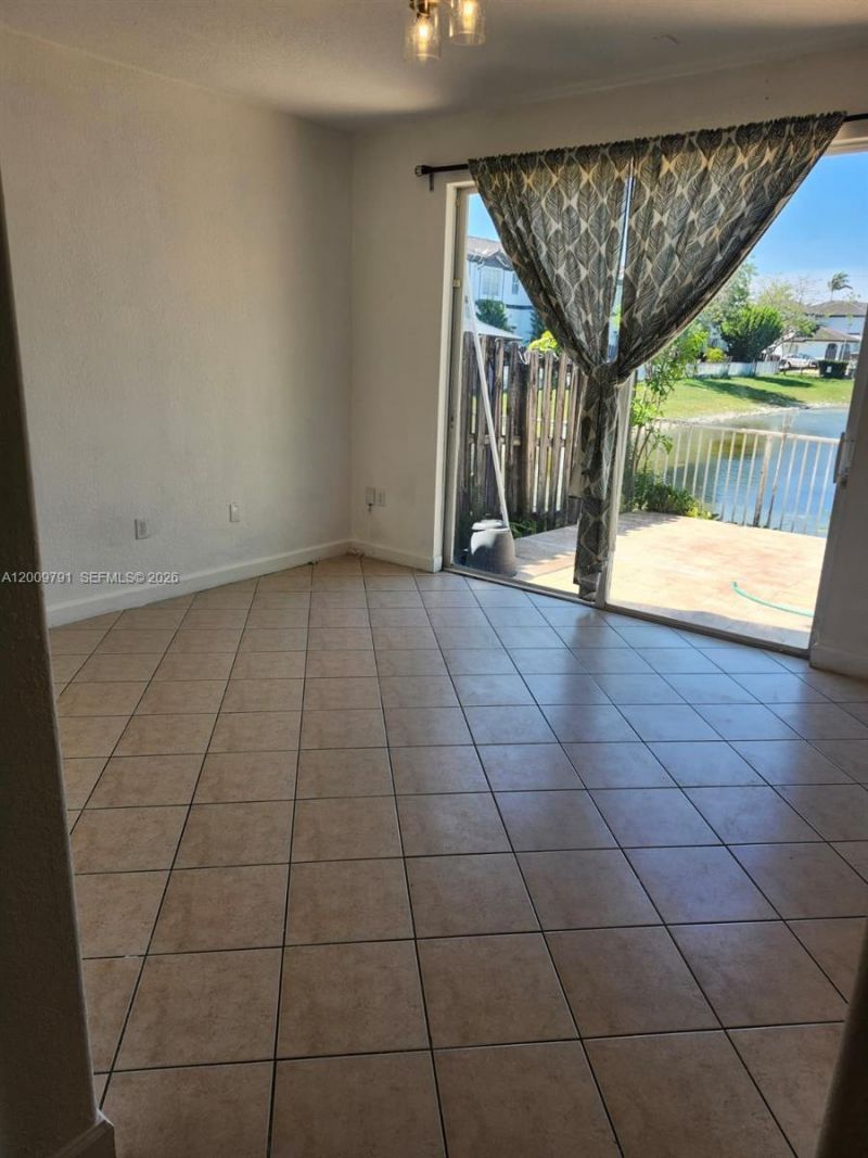 11425 NW 76th Ter , Doral, FL 33178 Photo