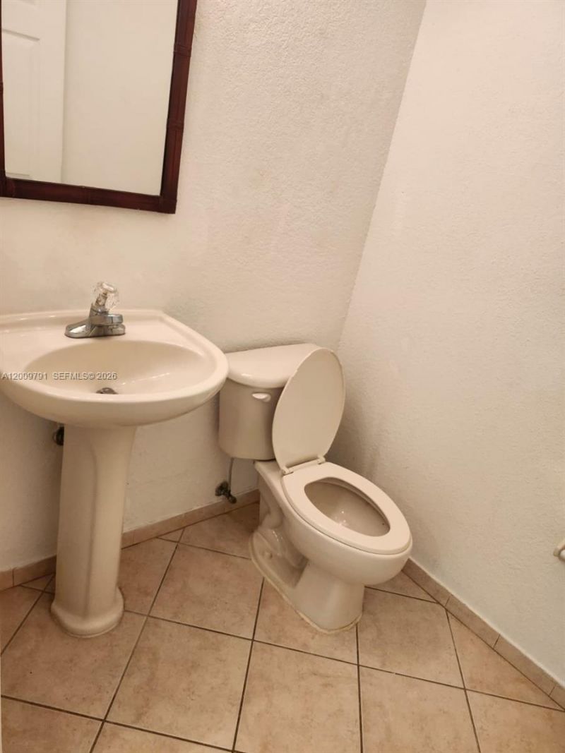 11425 NW 76th Ter , Doral, FL 33178 Photo