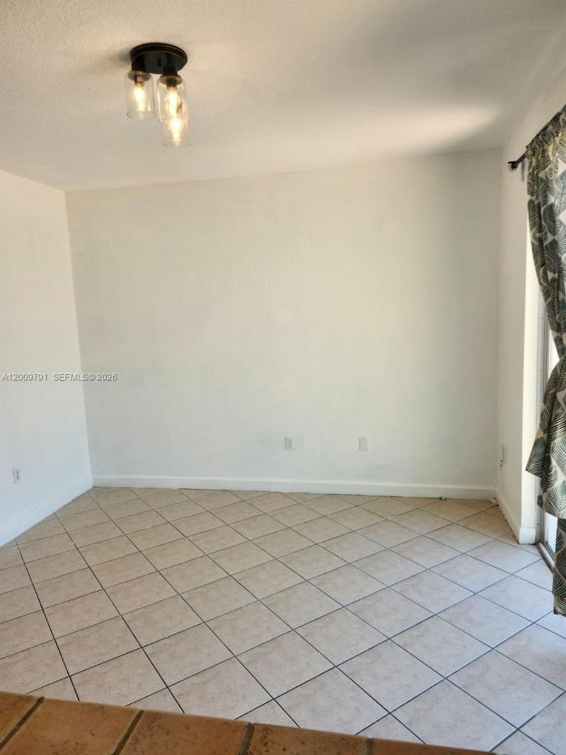 11425 NW 76th Ter , Doral, FL 33178 Photo