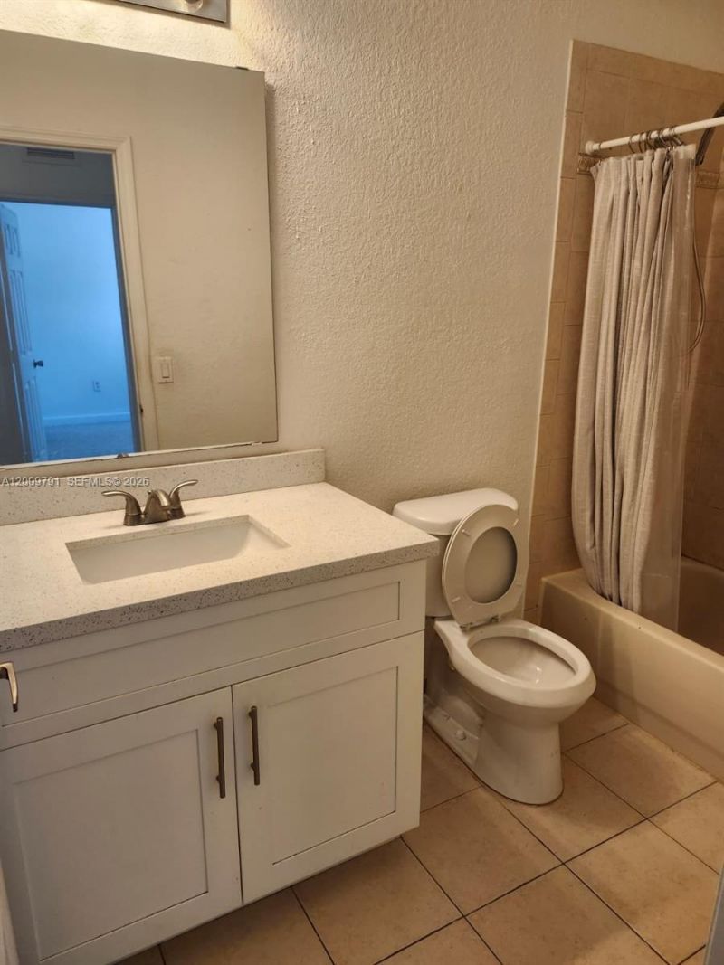 11425 NW 76th Ter , Doral, FL 33178 Photo