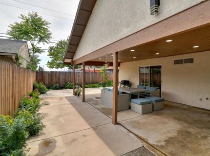 5522 21st Ave, Sacramento, CA 95820 Photo