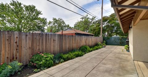 5522 21st Ave, Sacramento, CA 95820 Photo