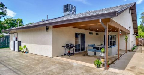 5522 21st Ave, Sacramento, CA 95820 Photo