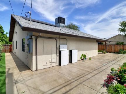 5522 21st Ave, Sacramento, CA 95820 Photo