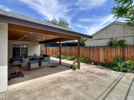 5522 21st Ave, Sacramento, CA 95820 Photo