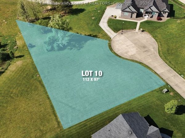 4 Matthew Court, Culloden, WV 25510