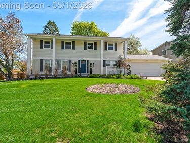 6109 Pebbleshire Drive, Grand Blanc Twp, MI 48439