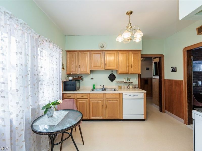 5601 Delora Avenue , Cleveland, OH 44144 Photo 11