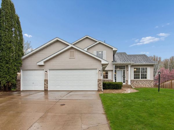 18769 Englewood Way, Farmington, MN 55024