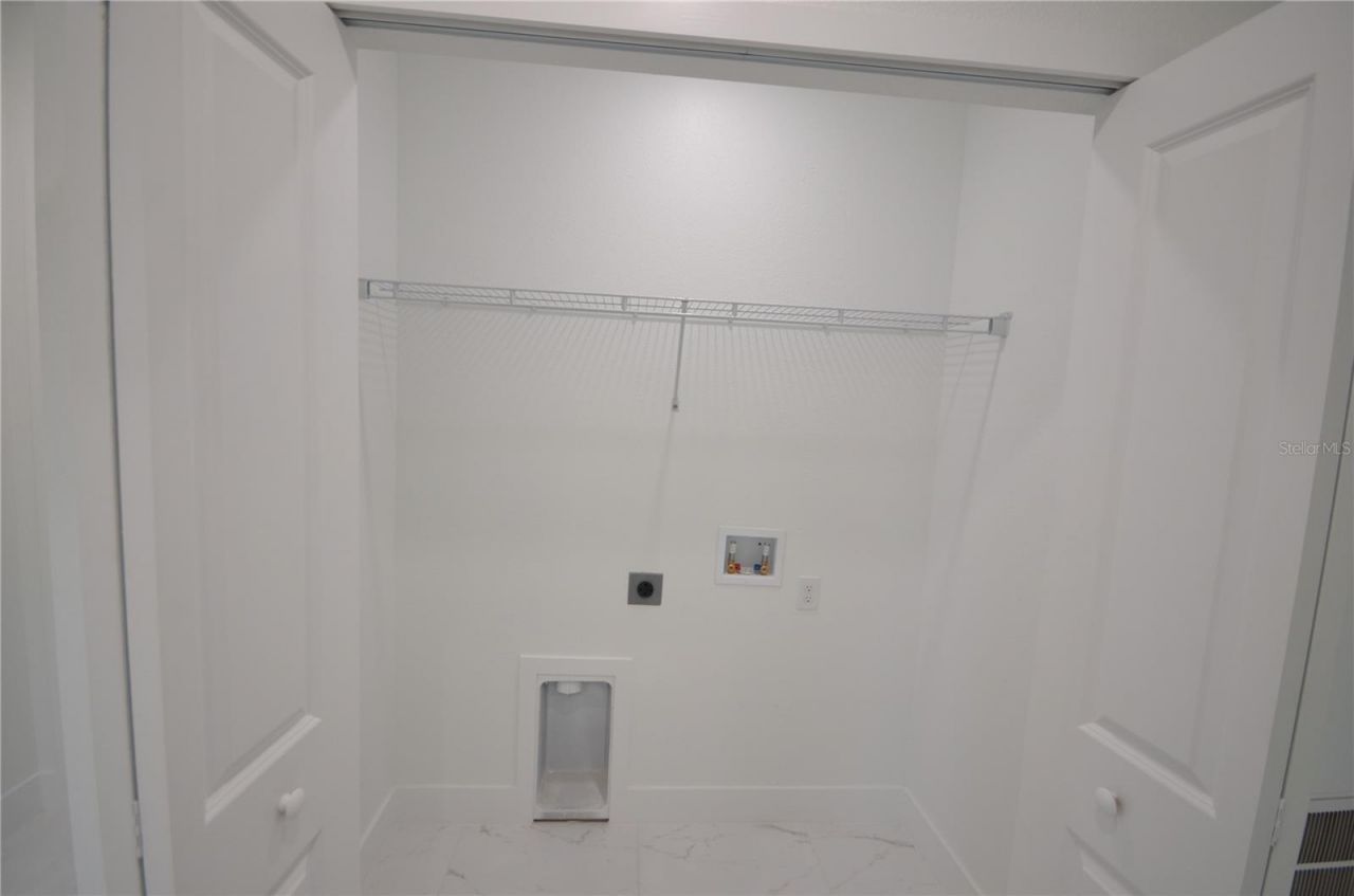 2188 Barker Boulevard, Fort Myers, FL 33916 Photo