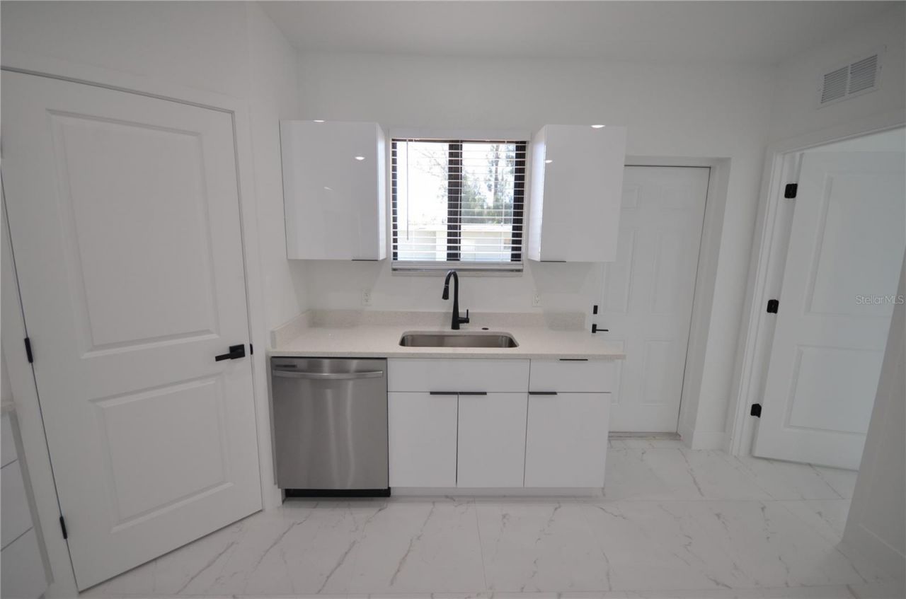2188 Barker Boulevard, Fort Myers, FL 33916 Photo