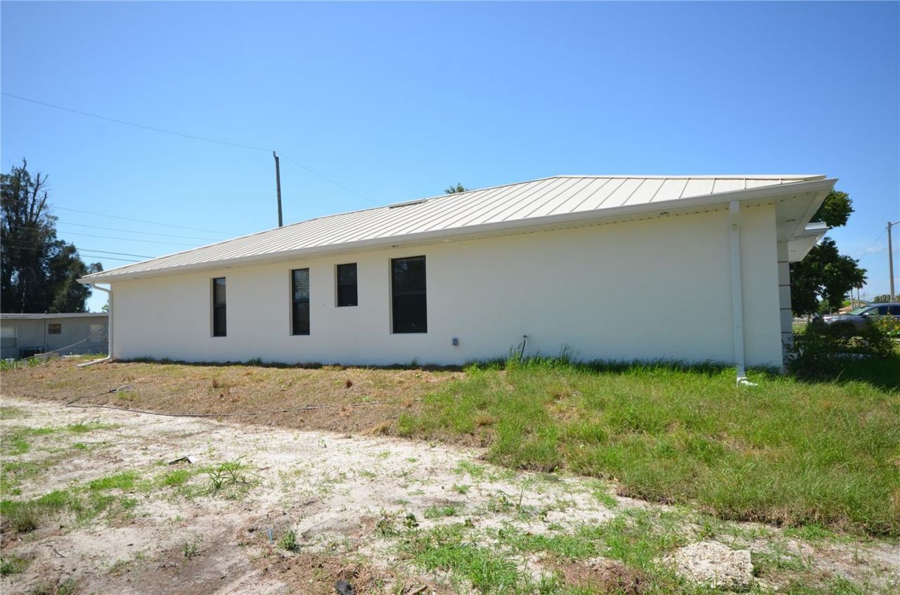 2188 Barker Boulevard, Fort Myers, FL 33916 Photo