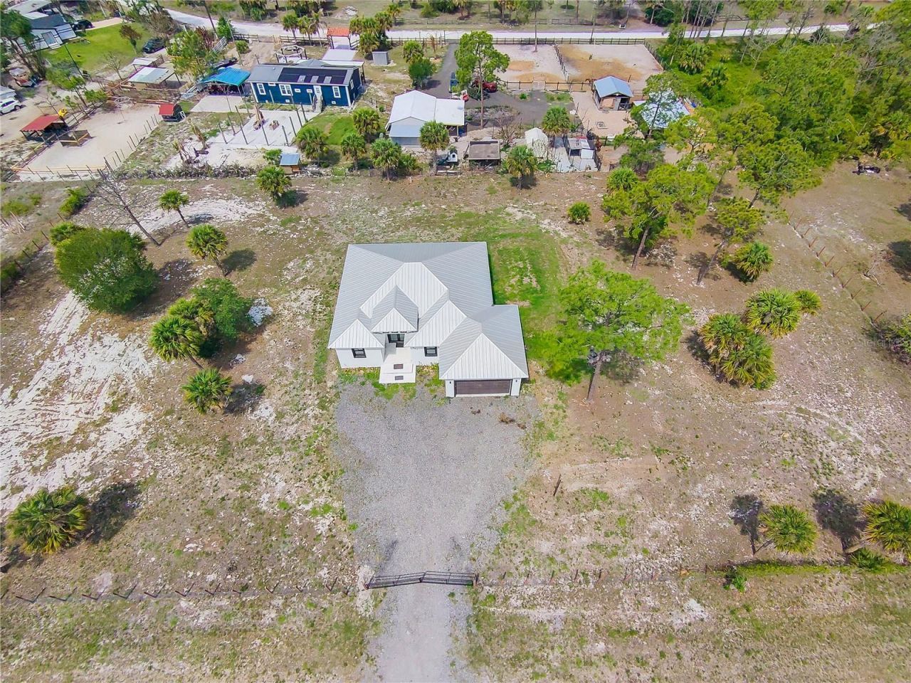 660 S Zambria Street , Clewiston, FL 33440 Photo