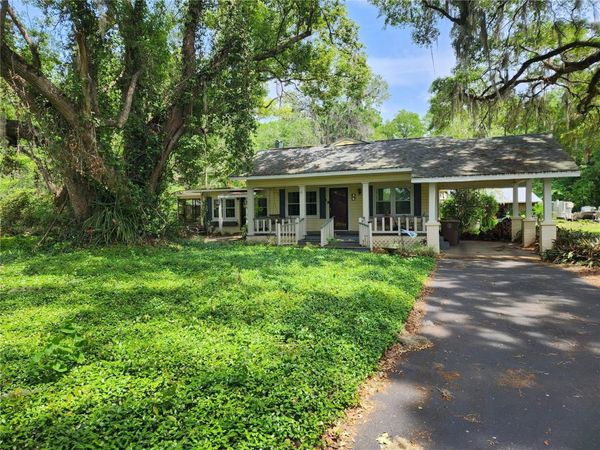 1427 NE 10TH STREET , OCALA, FL 34470