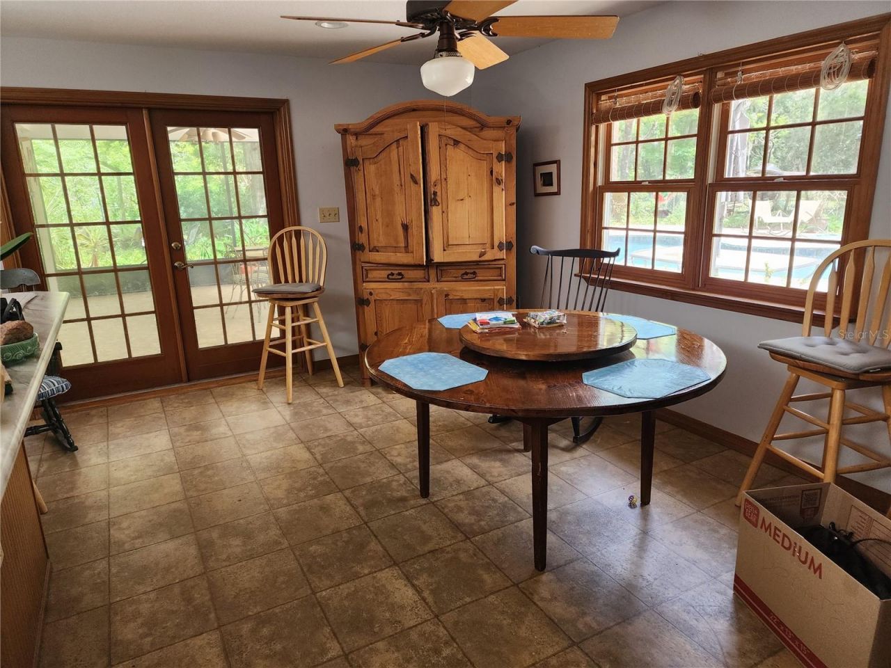 1427 NE 10th Street , Ocala, FL 34470 Photo