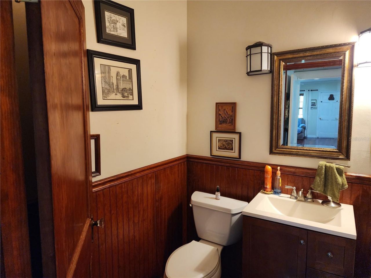 1427 NE 10th Street , Ocala, FL 34470 Photo
