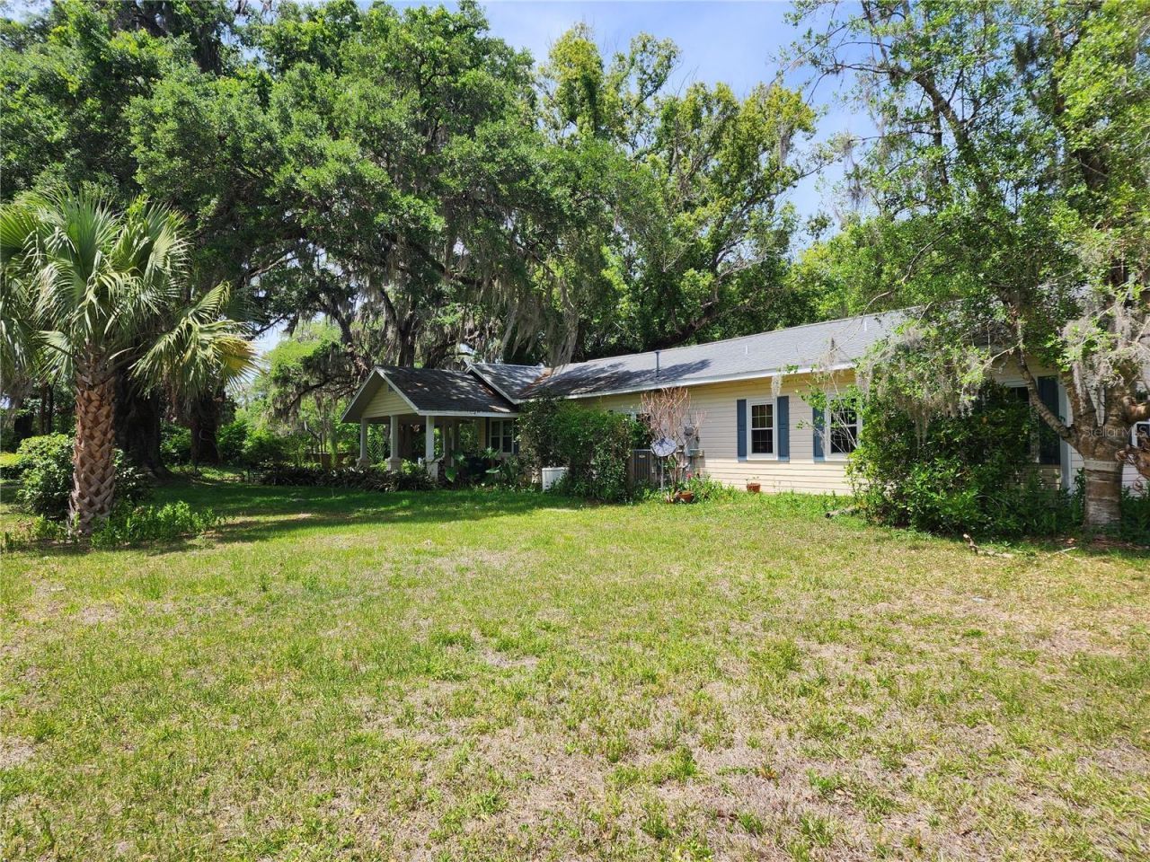 1427 NE 10th Street , Ocala, FL 34470 Photo