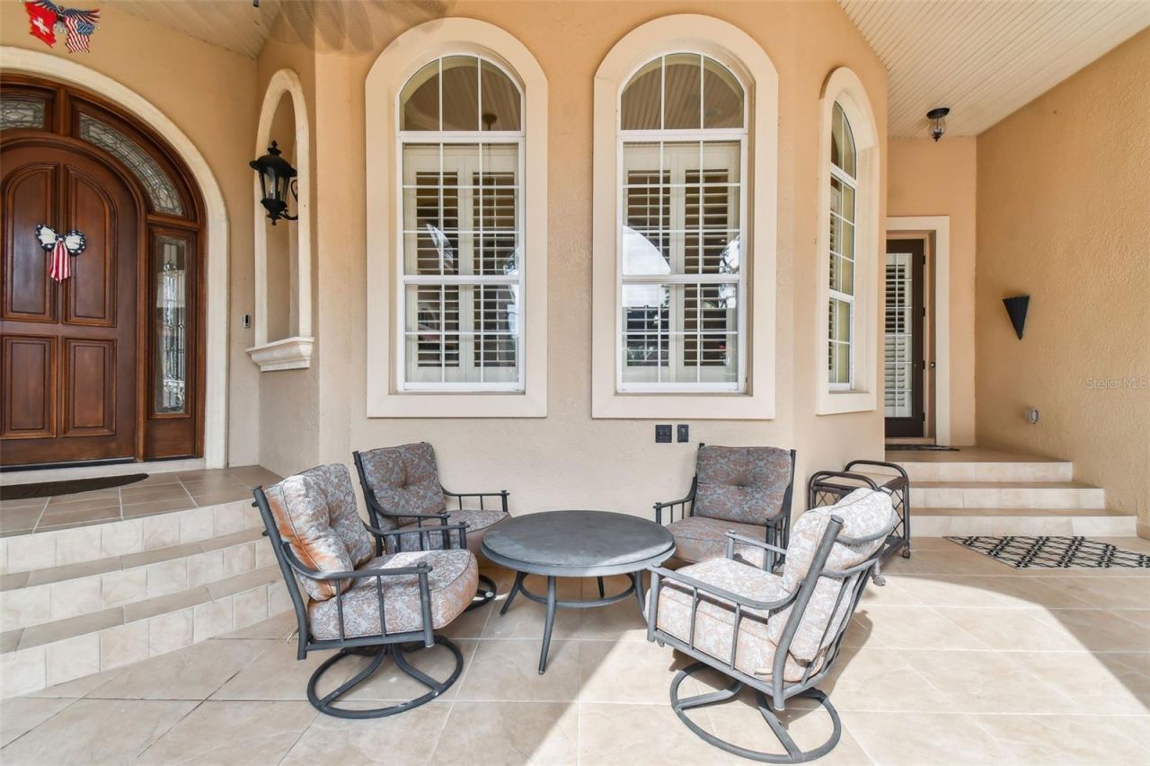 12709 Mannhurst Oak Lane, Lithia, FL 33547 Photo