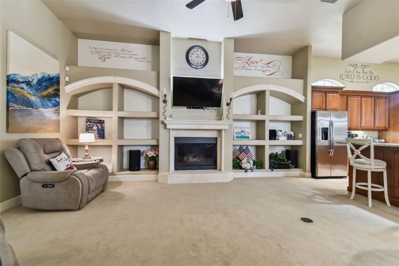12709 Mannhurst Oak Lane, Lithia, FL 33547 Photo